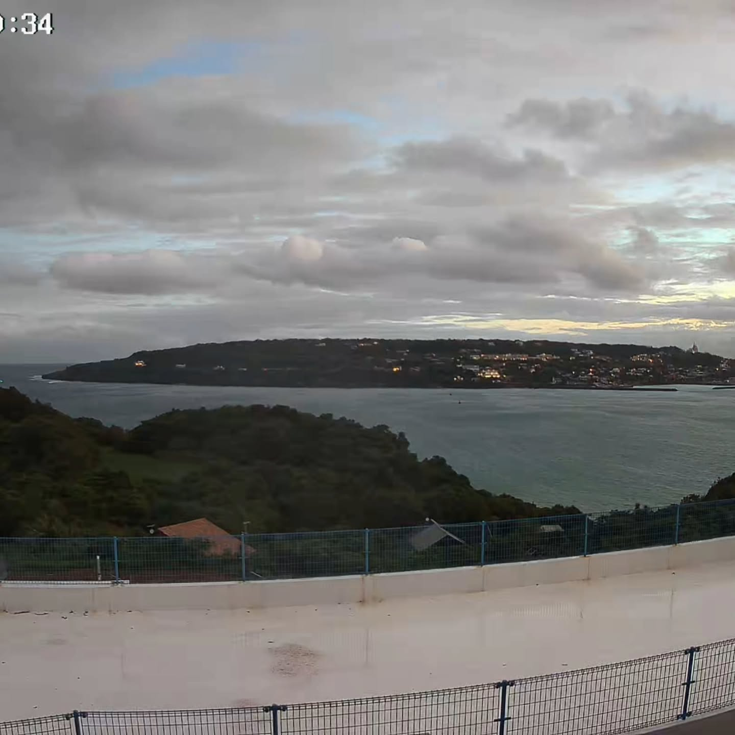 おはようございます。